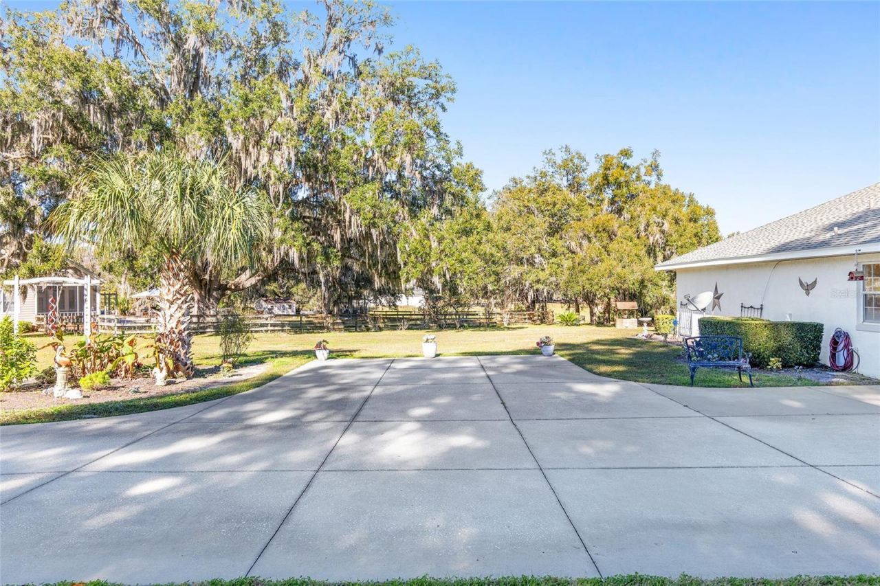999 NE 120 Place, Ocala, FL 34479 Photo