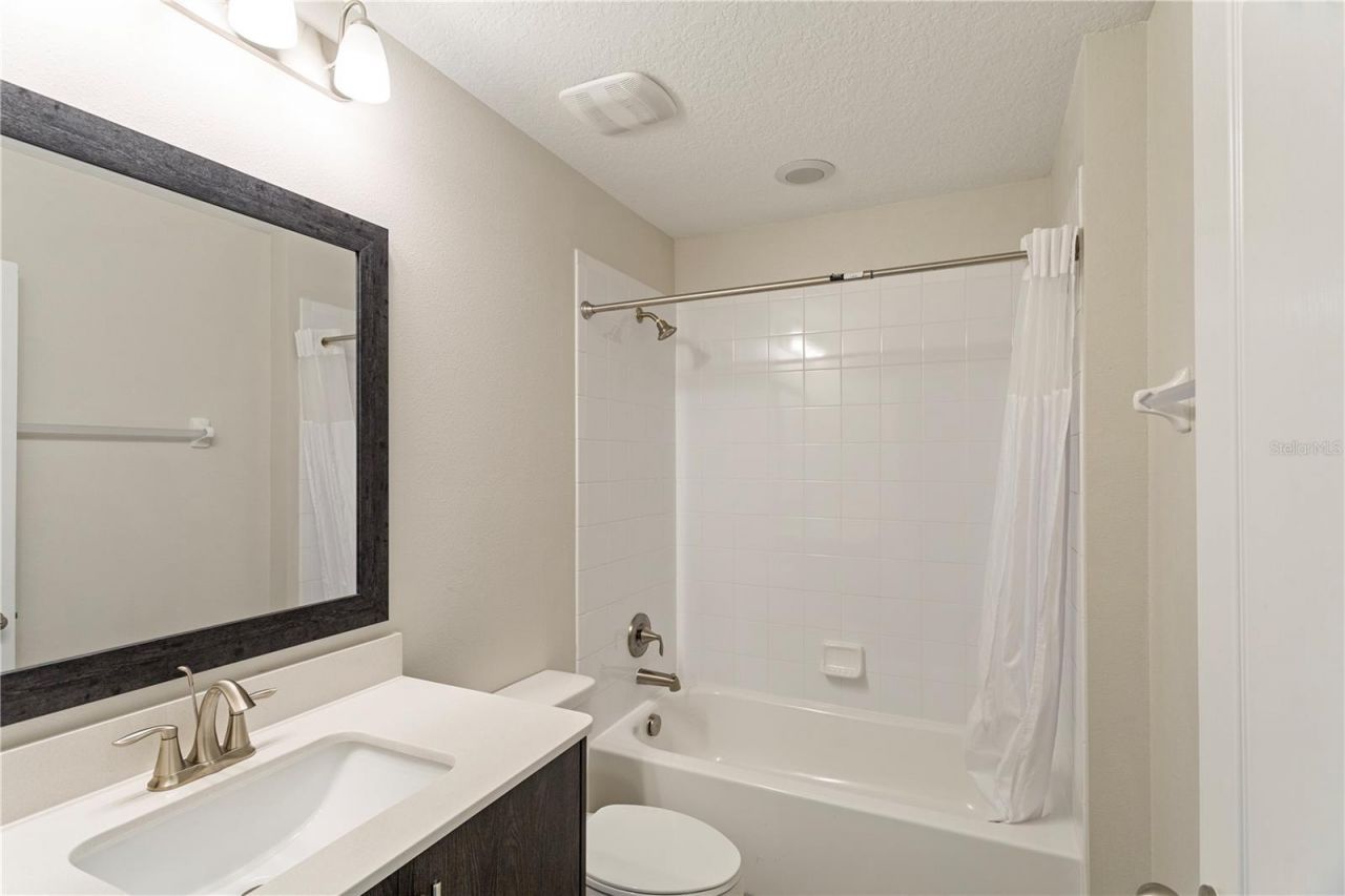 233 Macaulay S Cove, Haines City, FL 33844 Photo