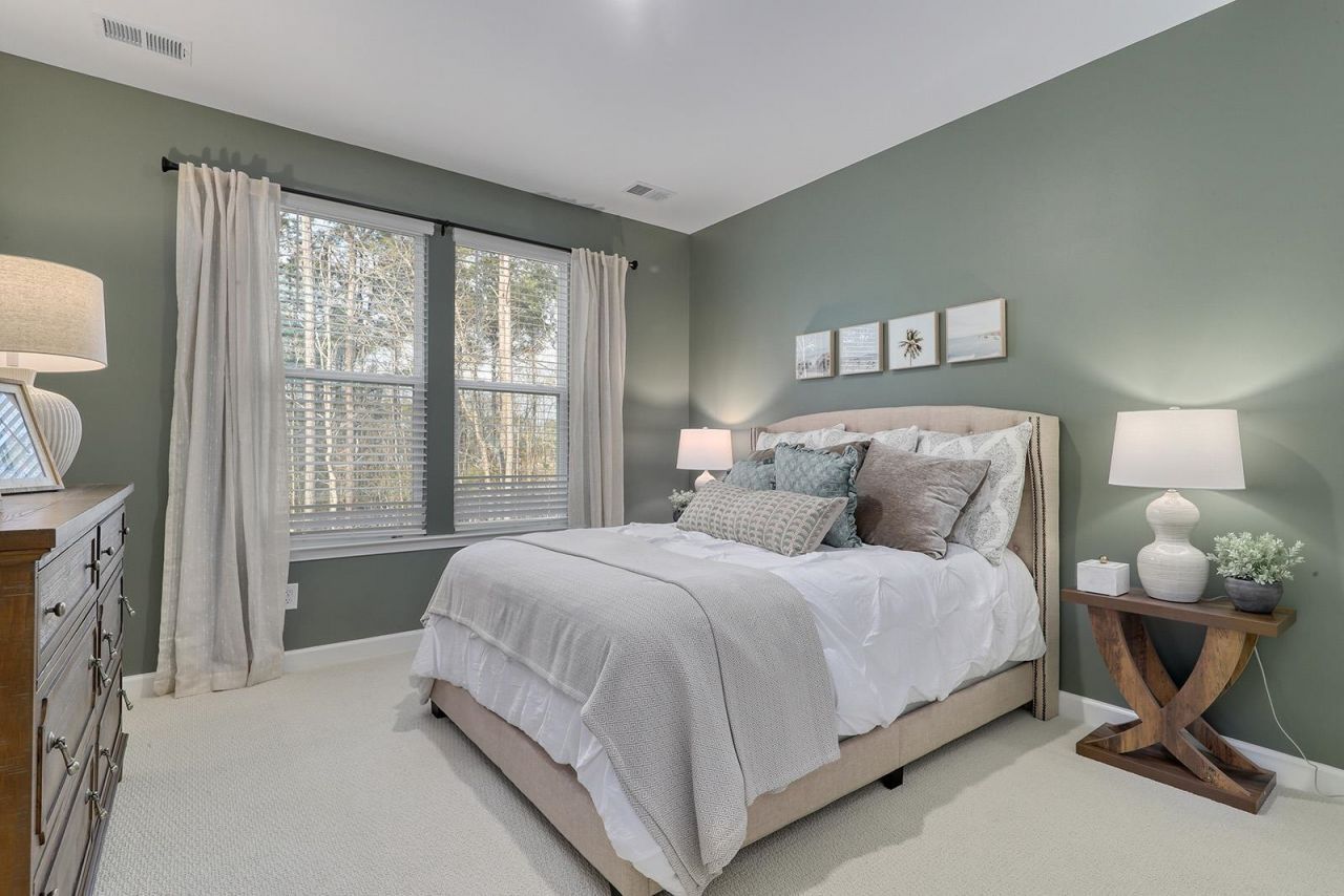 412 Ireland Way Photo 14