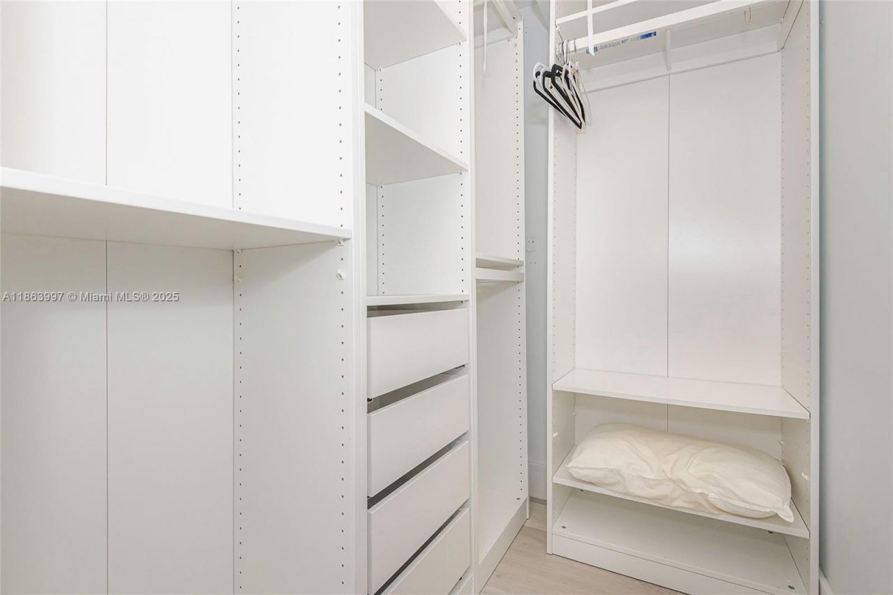 2301 Collins Ave, Unit 1505, Miami Beach, FL 33139 Photo