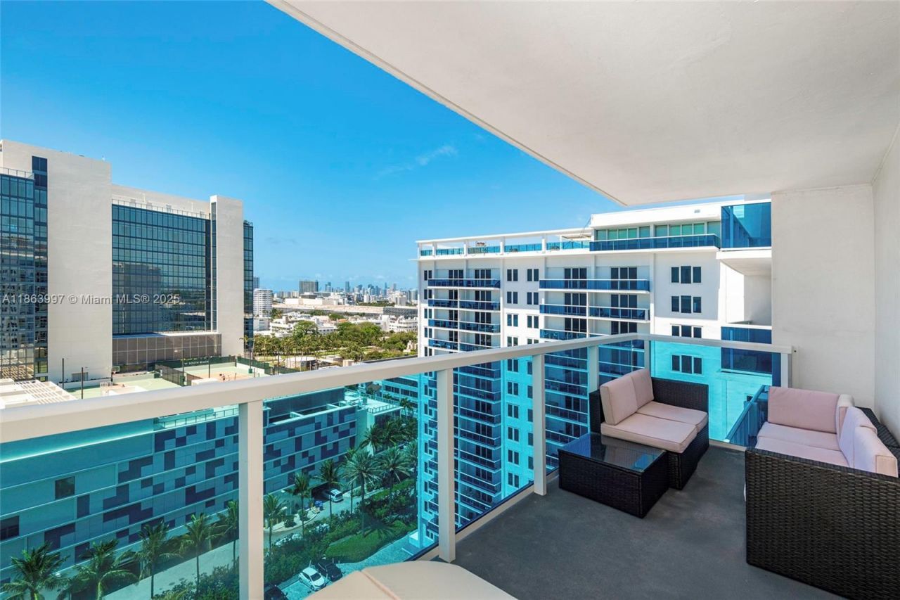 2301 Collins Ave, Unit 1505, Miami Beach, FL 33139 Photo