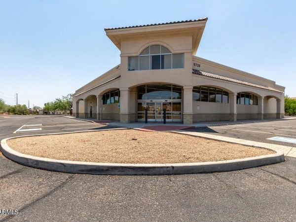 6739 W Cactus Road, Peoria, AZ 85381