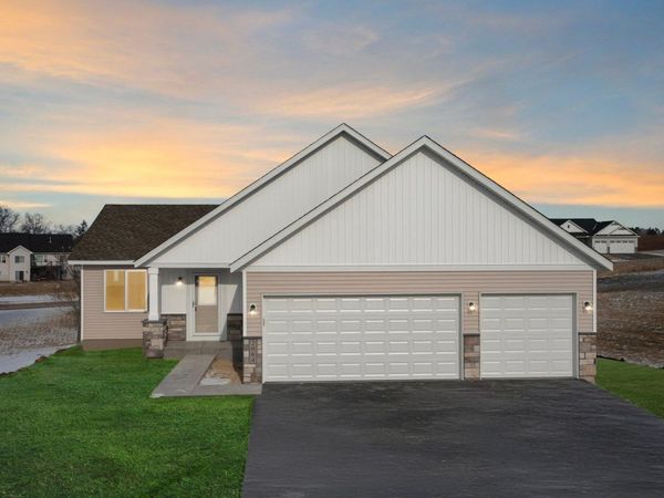 1877 Robinson Lane, Byron, MN 55920