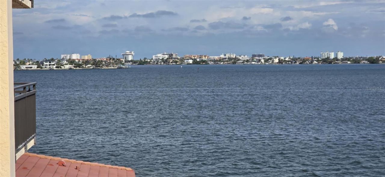 6177 Sun Boulevard, Unit 401, Saint Petersburg, FL 33715 Photo