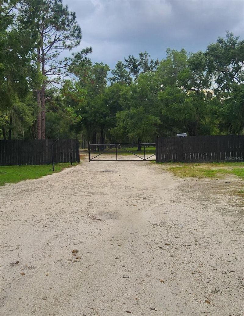 18975 W Highway 328, Dunnellon, FL 34432 Photo