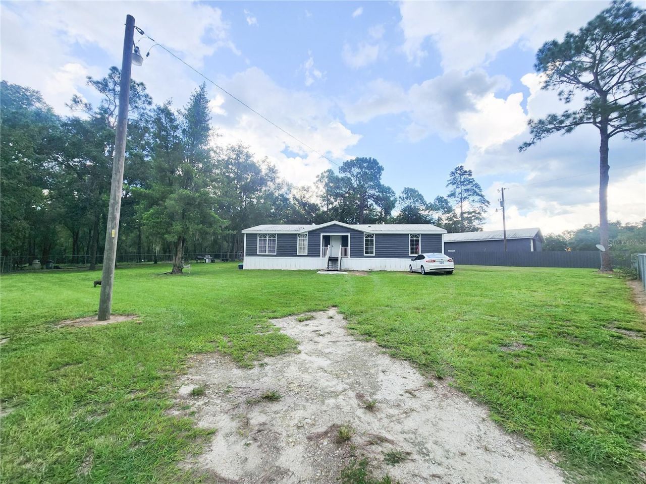 18975 W Highway 328, Dunnellon, FL 34432 Photo