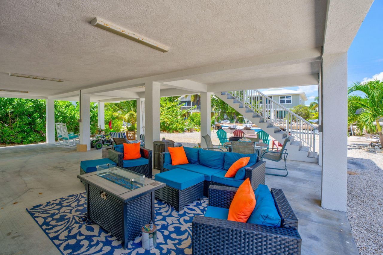 27417 Tobago Lane, Ramrod, FL 33042 Photo