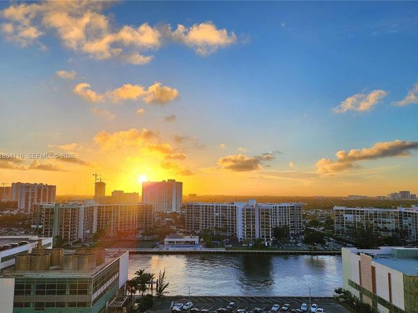 3505 S Ocean Dr, Unit 1502, Hollywood, FL 33019