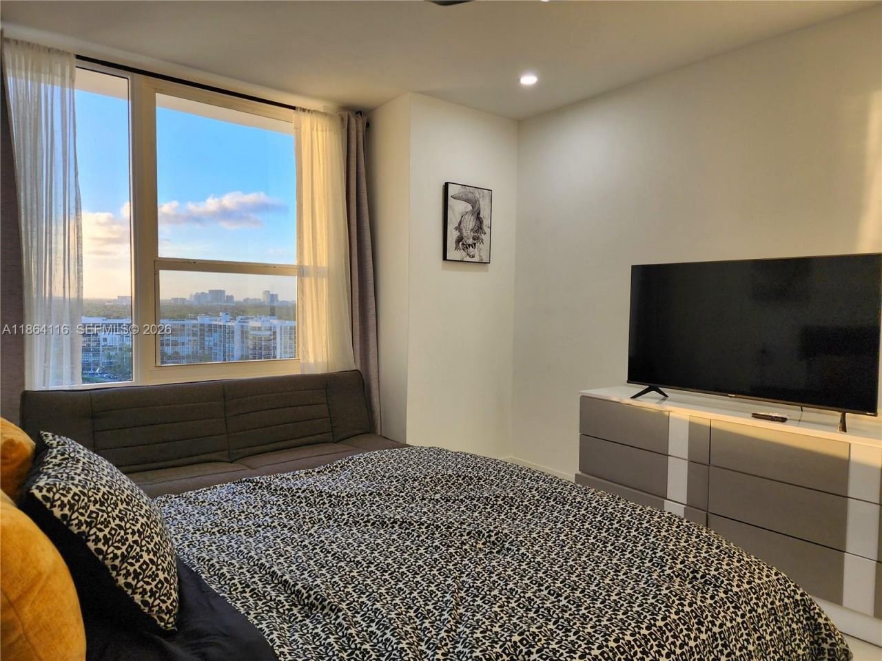 3505 S Ocean Dr, Unit 1502, Hollywood, FL 33019 Photo