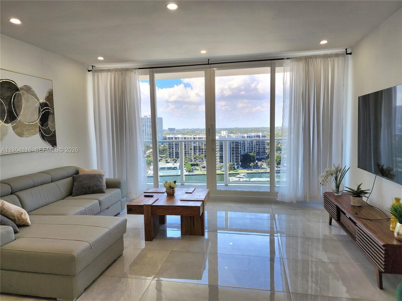 3505 S Ocean Dr, Unit 1502, Hollywood, FL 33019 Photo