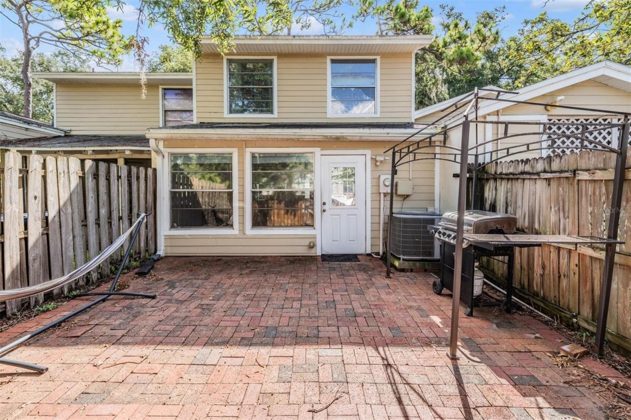 14631 Lake Forest Drive, Lutz, FL 33559 Photo
