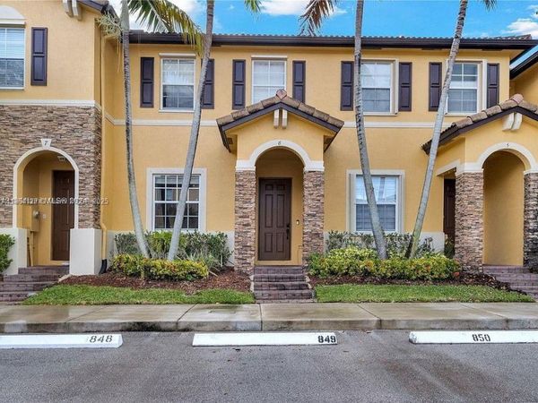 9133 SW 227 STREET, Unit 4, Cutler Bay, FL 33190