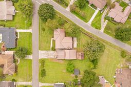 113 Center Street photo 4