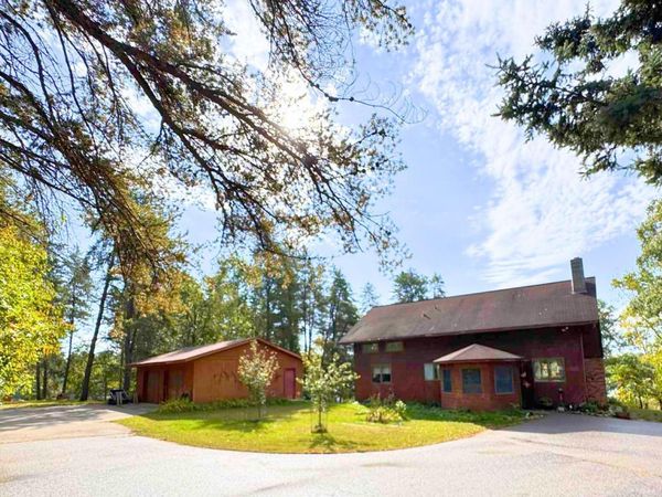 1032 Rainy Lake Road NW, Backus, MN 56435