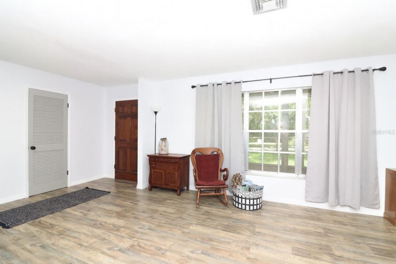 42114 W Lakeview Drive, Altoona, FL 32702 Photo