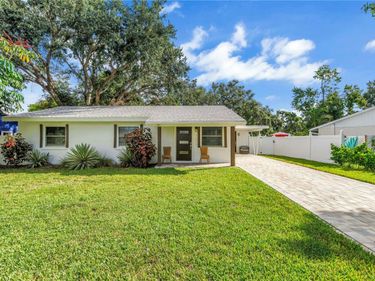 1477 S SCHOOL AVENUE, SARASOTA, FL 34239