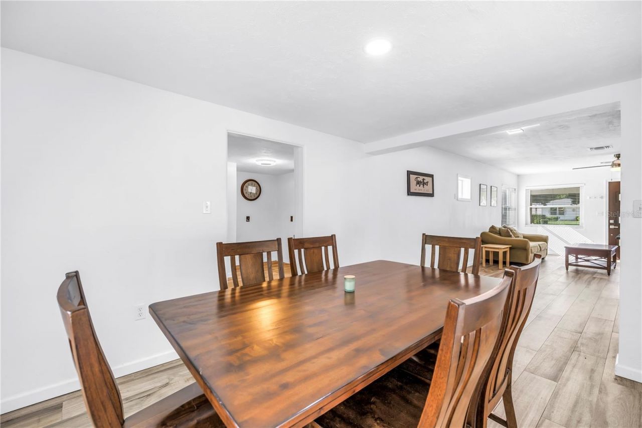 1477 S School Avenue, Sarasota, FL 34239 Photo