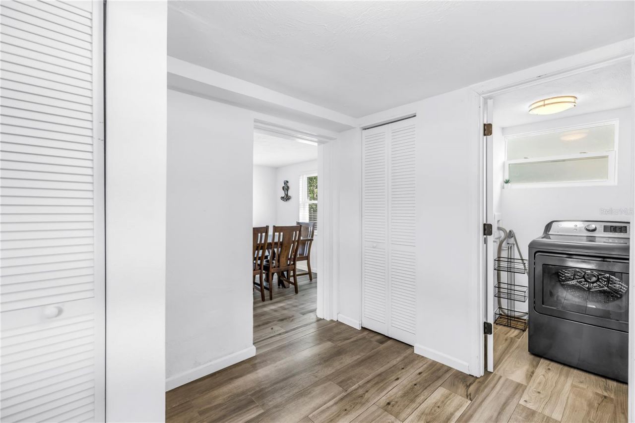 1477 S School Avenue, Sarasota, FL 34239 Photo