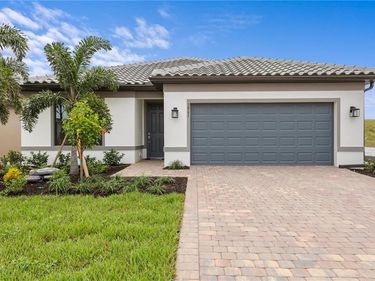 3861 Passion Vine DR, ALVA, FL 33920