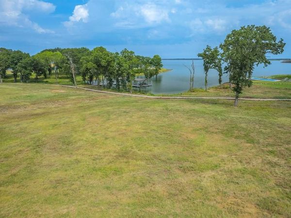 680 Peninsula Drive, Honey Grove, TX 75446