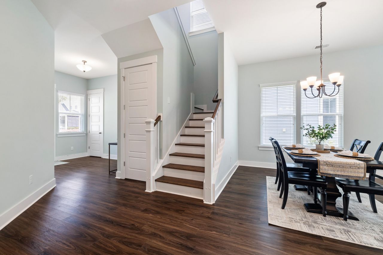 5005 Conestoga Drive Photo 6