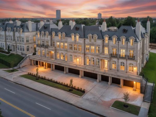 6100 NW Grand Boulevard, Unit 6111, Oklahoma City, OK 73118