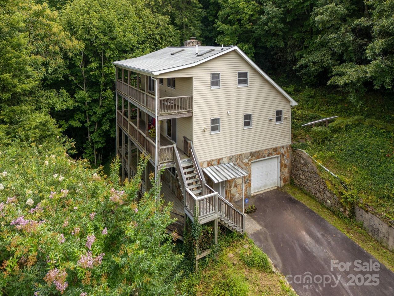 94 Marcellina Drive, Unit 10 & 12, Fairview, NC 28730