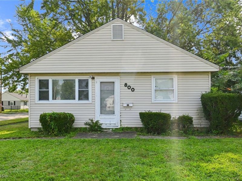 800 Boston Avenue, Elyria, OH 44035 Photo 1