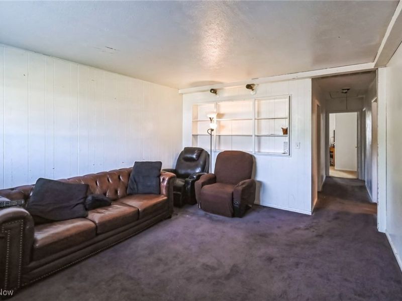 800 Boston Avenue, Elyria, OH 44035 Photo 3