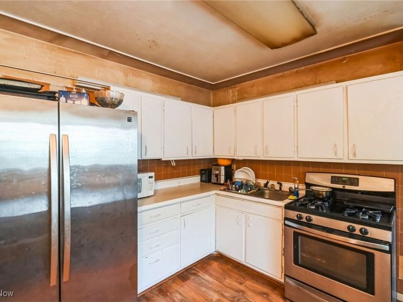 800 Boston Avenue, Elyria, OH 44035 Photo 5