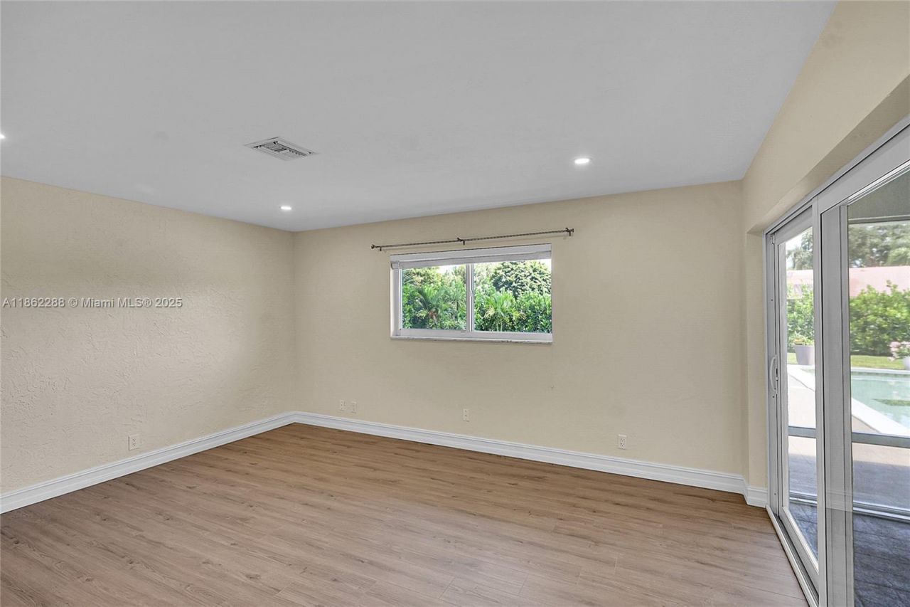 524 Muirfield Dr, Atlantis, FL 33462 Photo