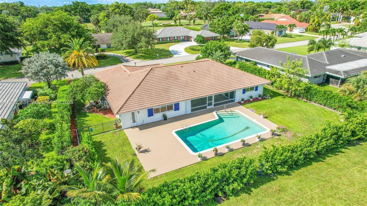 524 Muirfield Dr, Atlantis, FL 33462 Photo