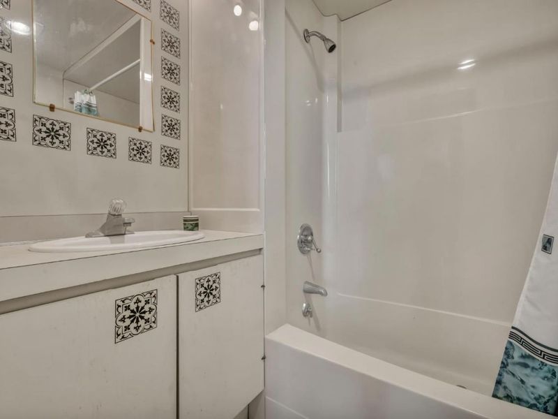 1 runkle, Middle Bass Island, OH 43446 Photo 24