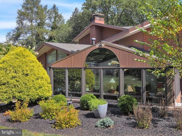 1617 MEADOWLARK, WYOMISSING, PA 19610