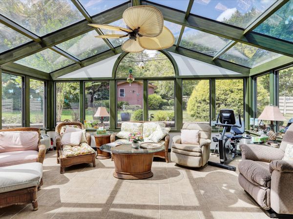 1617 MEADOWLARK, WYOMISSING, PA 19610