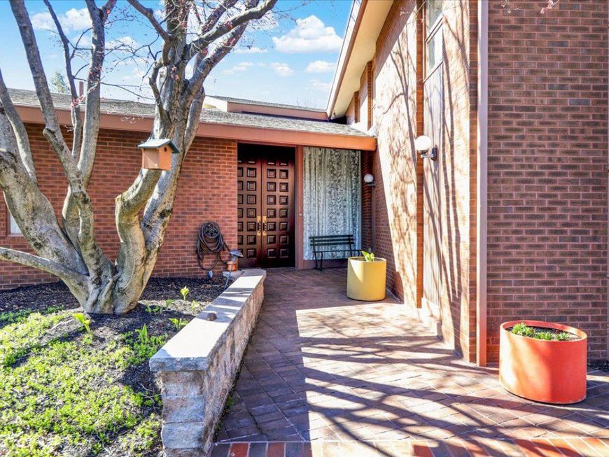 1617 Meadowlark, Wyomissing, PA 19610 Main Photo