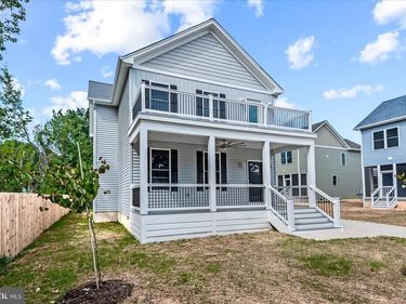207 LINCOLN, COLONIAL BEACH, VA 22443
