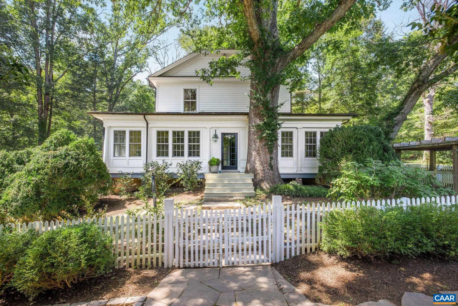 3132 Wynova Ln, Esmont, VA 22937 Main Photo