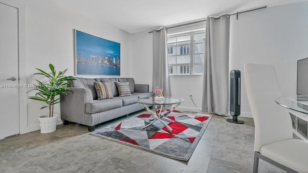 865 Collins Ave, Unit 207, Miami Beach, FL 33139 Photo