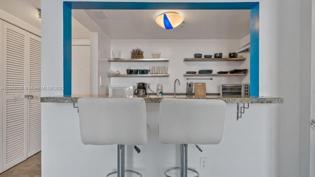 865 Collins Ave, Unit 207, Miami Beach, FL 33139 Photo