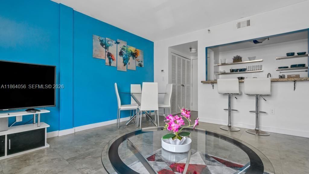 865 Collins Ave, Unit 207, Miami Beach, FL 33139 Photo