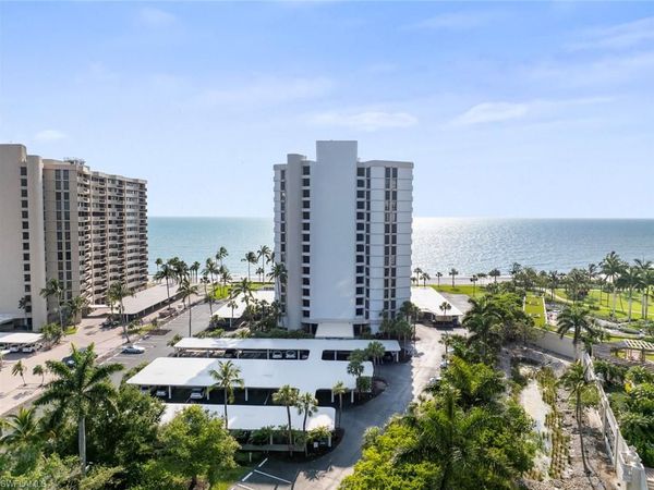 4005 Gulf Shore BLVD N, Unit 904, NAPLES, FL 34103