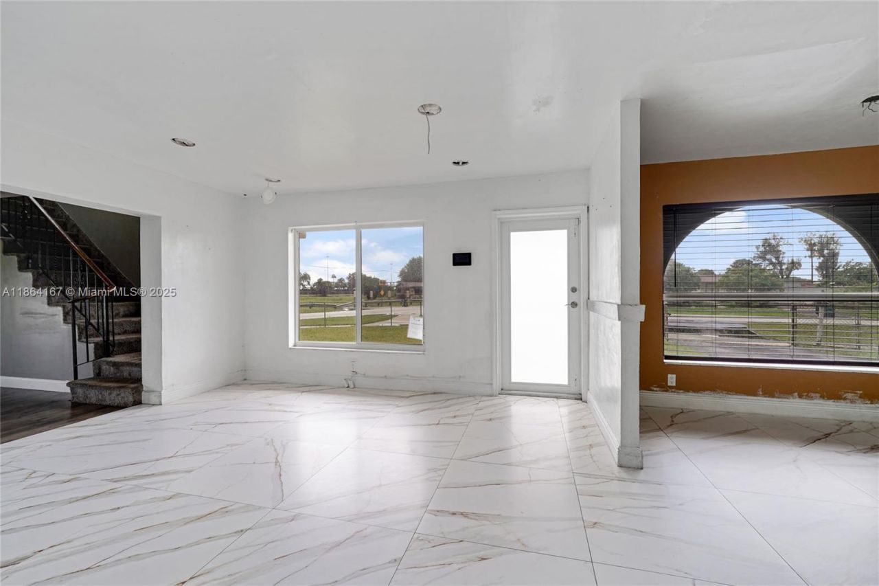 20401 NW 22nd Ave, Miami Gardens, FL 33056 Photo