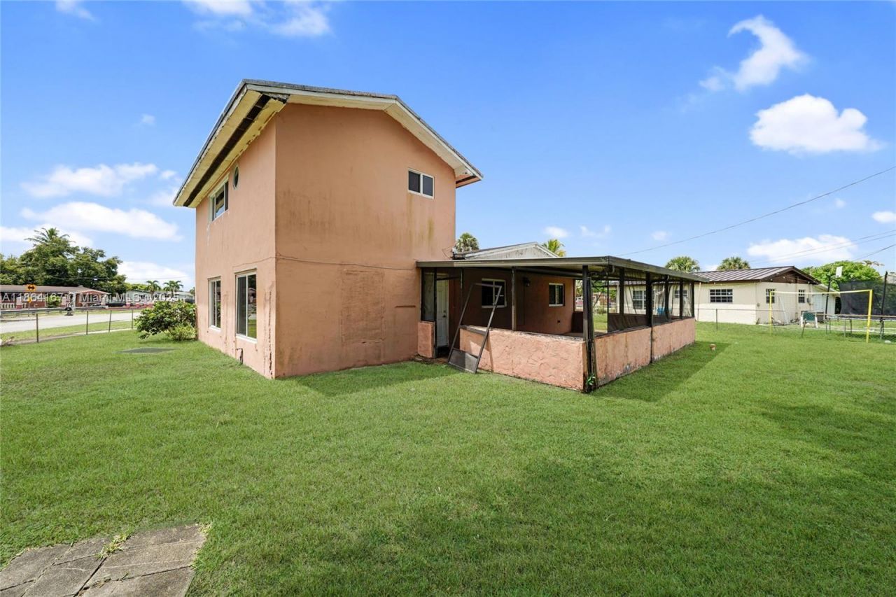 20401 NW 22nd Ave, Miami Gardens, FL 33056 Photo