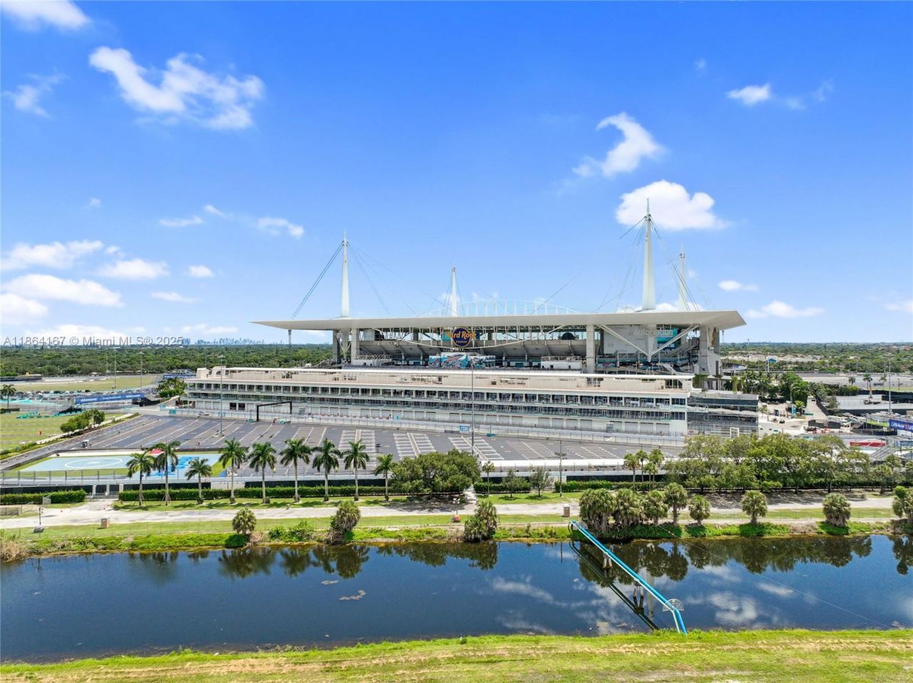 20401 NW 22nd Ave, Miami Gardens, FL 33056 Photo