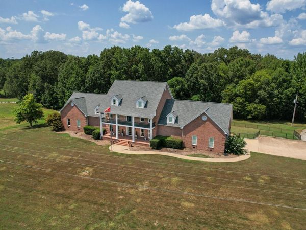 13 Quail Run Road, Corinth, MS 38834