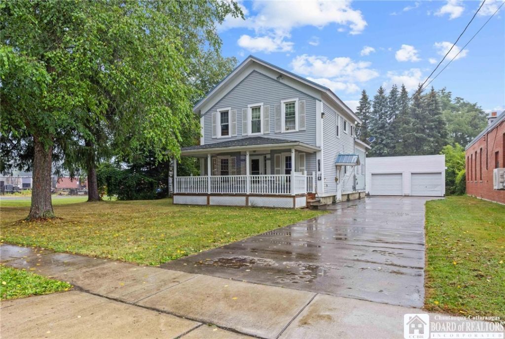 17 Haskell Avenue, Arcade, NY 14009 Main Photo