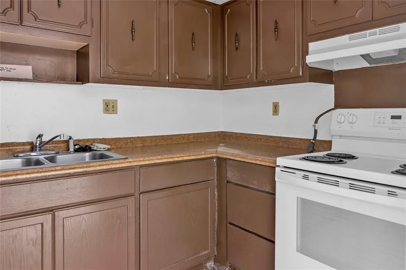 207 NW 32nd Court, Unit 106, Pompano Beach, FL 33064 Photo