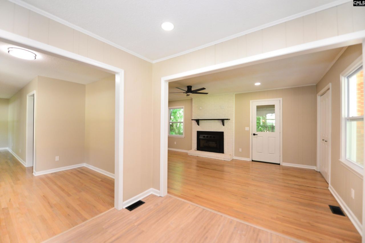 4 Valleybrook Court Photo 11