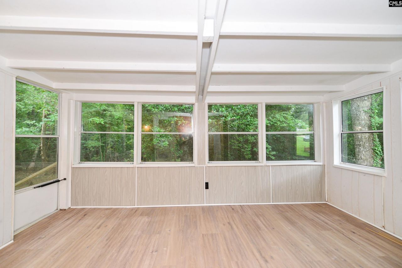 4 Valleybrook Court Photo 20